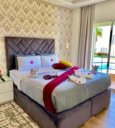 luxueux appartement vue piscine