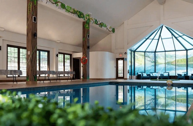 Luxurious 11-Bedroom Villa with Indoor Pool, Outdoor Sauna & Jacuzzi