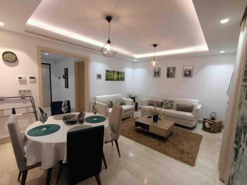 Luxurious 2-Bed Apartment in Sidi Daoud Marsa