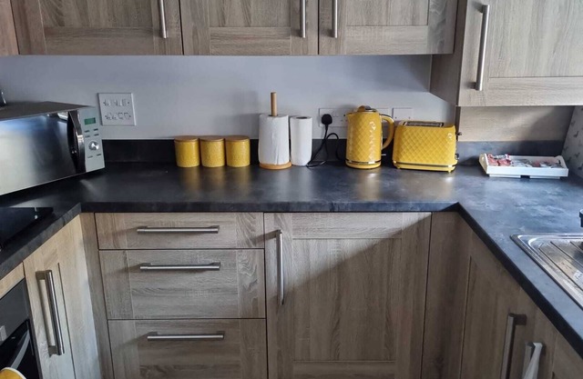 Luxurious 2 Bedroom Flat Ashford