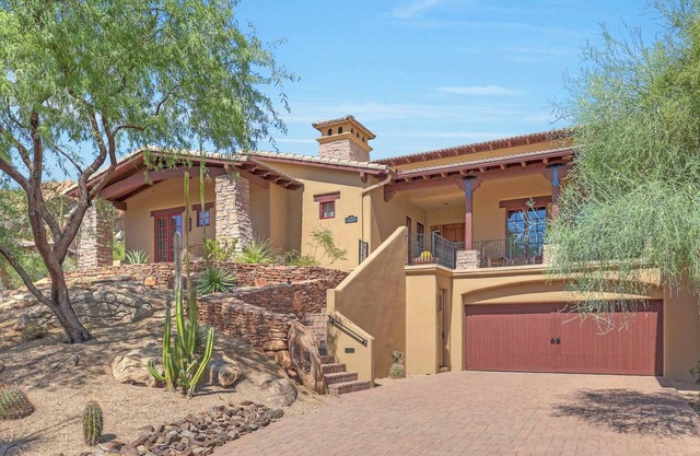 Luxurious 3BR fully staffed Villa w/ concierge & clubhouse in Scottsdale Peaks