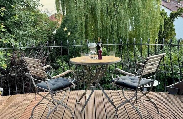 Luxurious 5-star vacation apartment (90 m2) with balcony