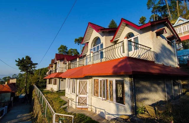 Luxurious 7BHK Bungalow @ Ranikhet by Planacation