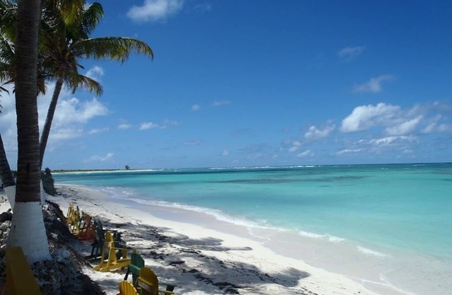 Luxurious all-inclusive 4-bedroom Catamaran in the Virgin Islands up to 6 guests