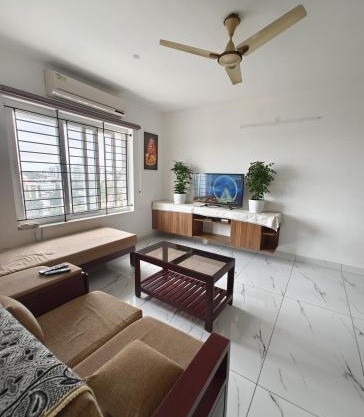 Luxurious Apartment with a pool and gym near Trivandrum railway station