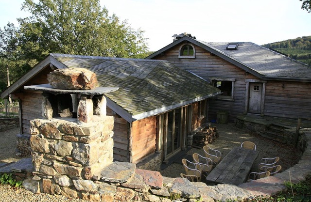 Hermoso Chalet con jacuzzi y sauna en Thirimont