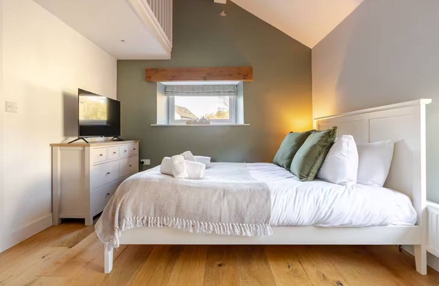 Luxurious Cosy Cottage in Stunning Peak District Village Tideswell