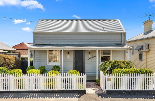 Casa de Mineros renovada + WiFi - Geelong West