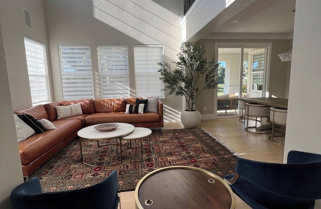 Luxurious Golf Course Retreat