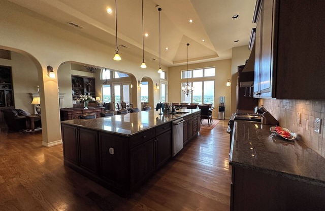 Luxurious Lakefront Retreat with Theater Room, Game Room, and Lake Access