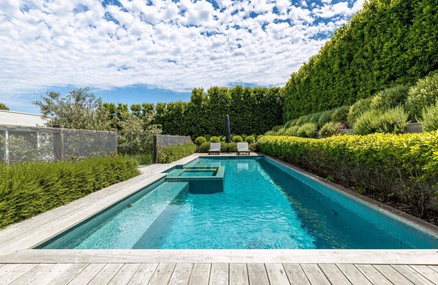 LUXURIOUS LIFESTYLE AWAITS, POOL SANCTUARY, DUFFY IN PORTSEA