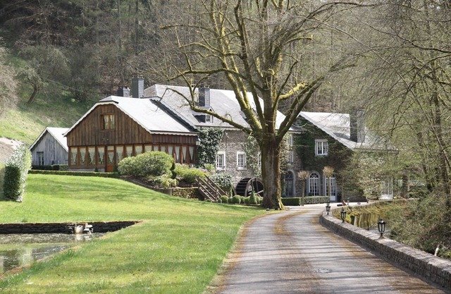 Molino de lujo en Vresse-sur-Semois con Piscina