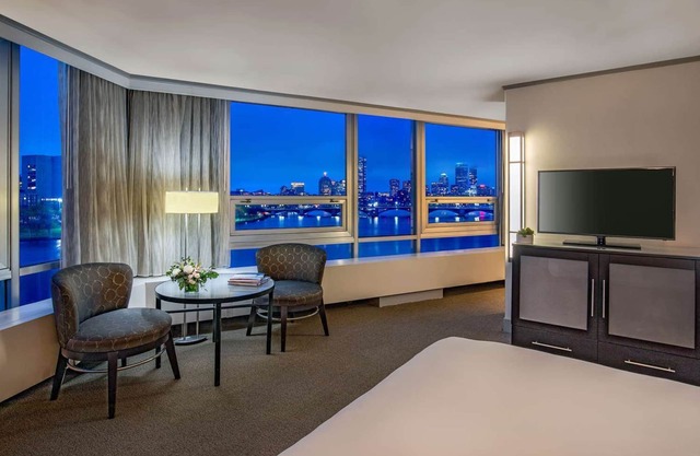 Luxurious Room in the Heart of Cambridge: Ideal for College Visits w/ Family