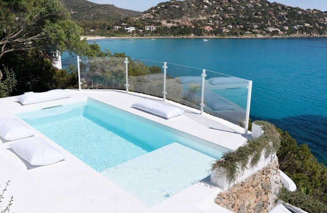 Luxurious Seafront Villa With Pool and Private Rocky Beach