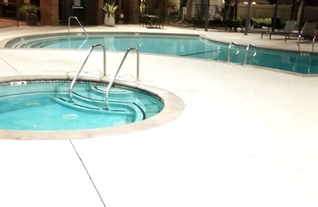 Luxurious stay: 20 min to Disney, Airport, Beaches