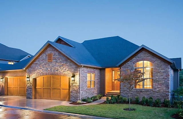 ¡Unidades de lujo en The Cliffs at Long Creek!
