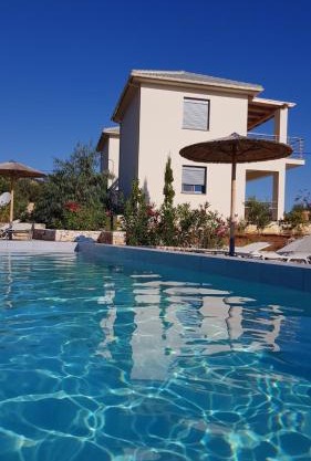 Luxurious villa at a unique spot