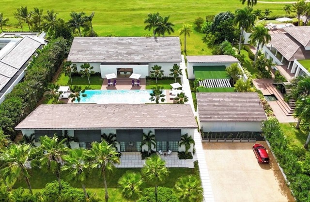 Lujosa Villa en Casa de Campo – 8 Habitaciones, Piscina Privada y Área de Bar