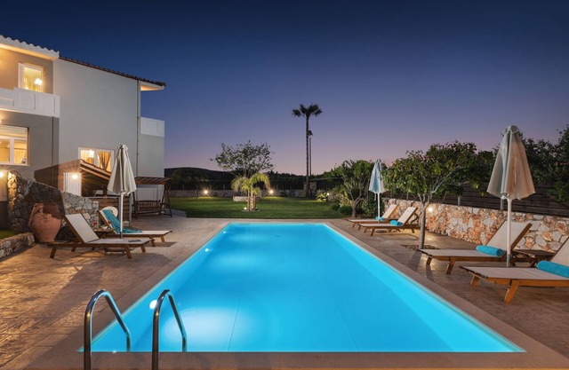 Villa de lujo + piscina privada. Una estancia memorable!