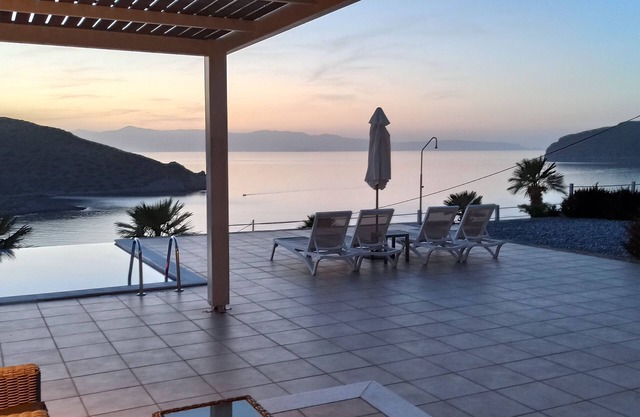 Luxurious Villa Tholos Crete
