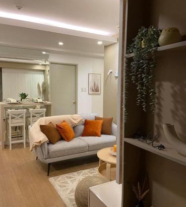 Luxury 1 BR Suite Near NAIA