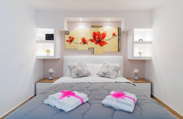 Luxury 12 - Apartamento 'Anastasia' con terraza compartida, Wi-Fi y aire acondicionado