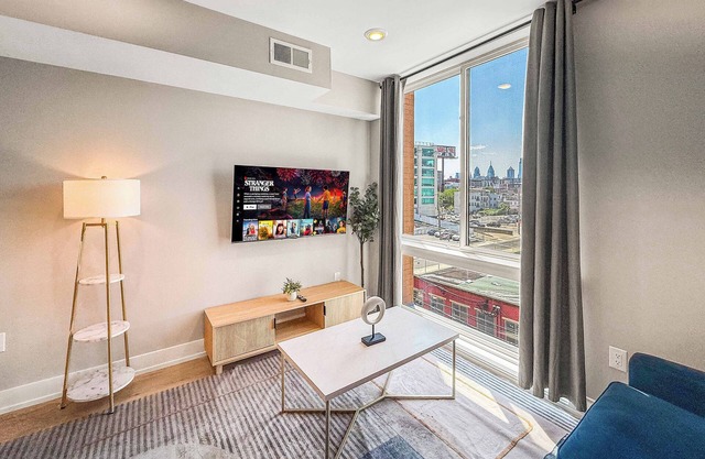 Luxury 1BD | 2 Beds | Northern Liberties