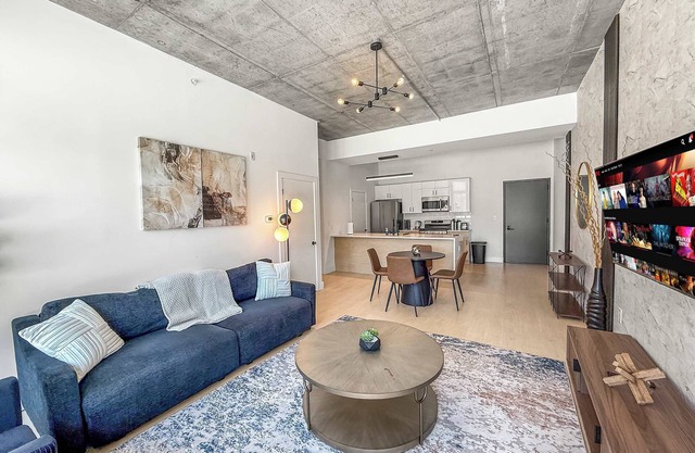 Luxury 1BR Apartment | Sleeps 4 | NoLibs Philly