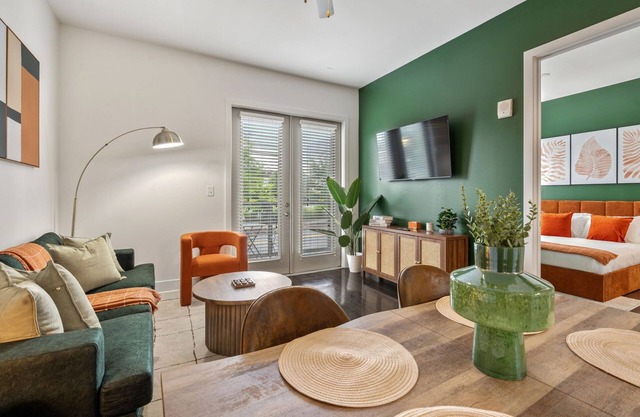 Luxury 1BR w/ Terrace & Parking by Beltline