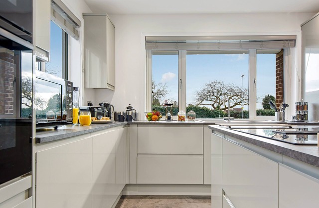 Luxury 2 Bedroom Apartment in Kettering