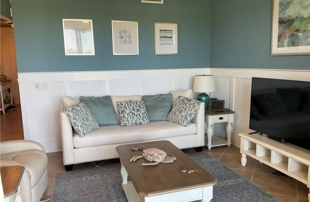 Luxury 2-Bedroom Condo at Bonita National Golf & Country Club
