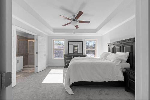 Luxury 2 bedrooms, 2.5 baths