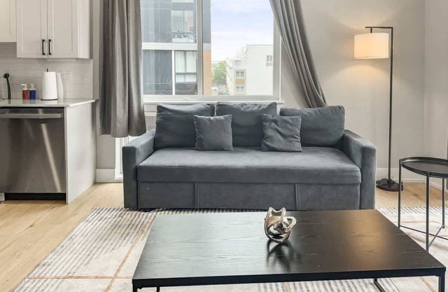 Luxury 2BD | 4 Beds | Northern Liberties
