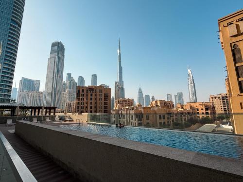 Luxury 2bdr apartment with Burj views & resort amenities