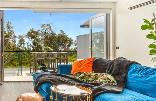 Luxury 2Bdr Beach Side Apt FreeNetflix☆WiFi☆Wine