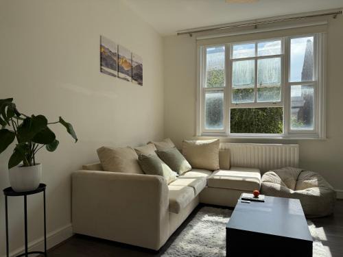 Luxury 2BR Flat in Islington N1