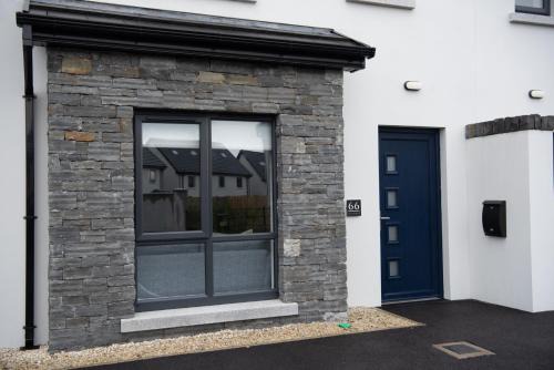 Luxury 3 bed town house Dog friendly