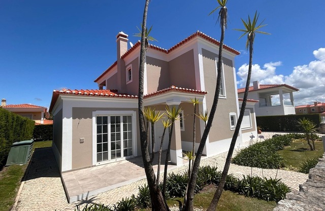 Villa de lujo de 3 dormitorios - Praia del Rey con gran piscina privada climatizada cerca de la playa