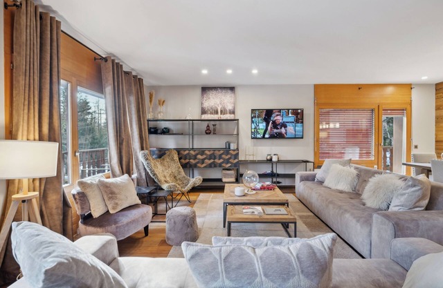 Luxury 3 bedroom - Palm Springs by Mrs Miggins'