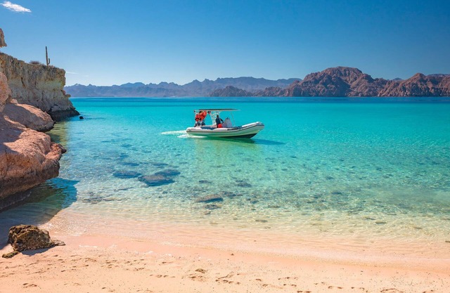 Luxury 3-Bedroom Penthouse with Ocean Views in Loreto