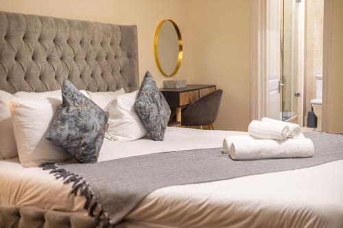 Luxury 3Bedroom Apartment in Thames-Side London Living