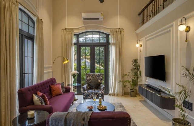 Luxury 3BR Duplex With Pool in Goa s Beverly Hills