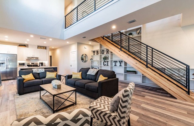 Luxury 3BR Ybor City Townhouse Near 7th