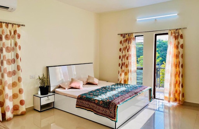 Luxury 4BHK Villa in Greensville city near Airport
