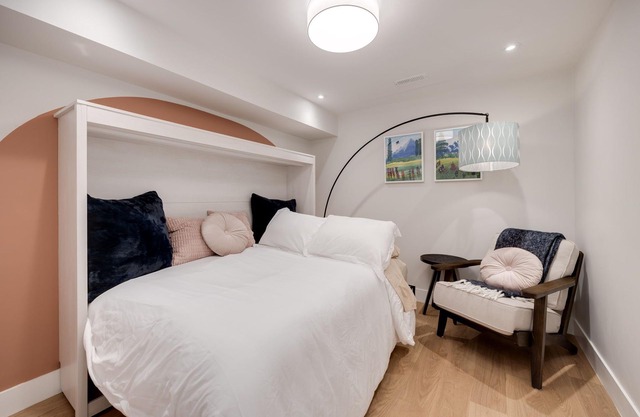Luxury 4BR / Trinity Bellwood / Parking, Peloton