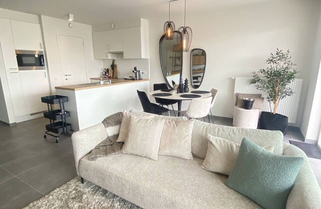 Luxury 4p apartment at marina of Zeebrugge incl.2terrassen+free parking