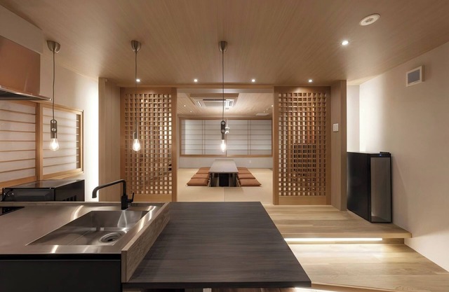 Luxury 4Story Villa near Heian Shrine | Private Hinoki Hot Bath | Rooftop with Scenic Views / Kyoto Kyōto