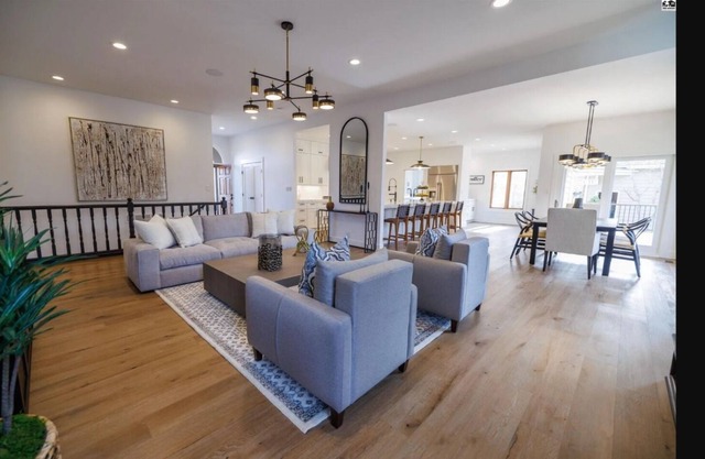 Luxury 5 Bed Executive Home
