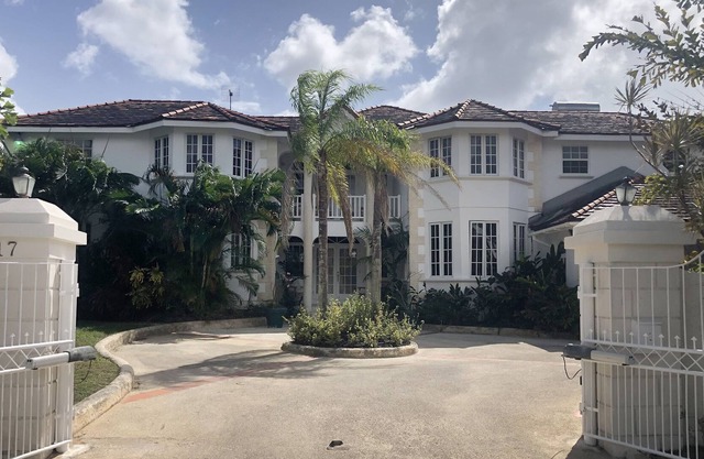 Villa de lujo de 5 dormitorios con piscina, West Coast Barbados