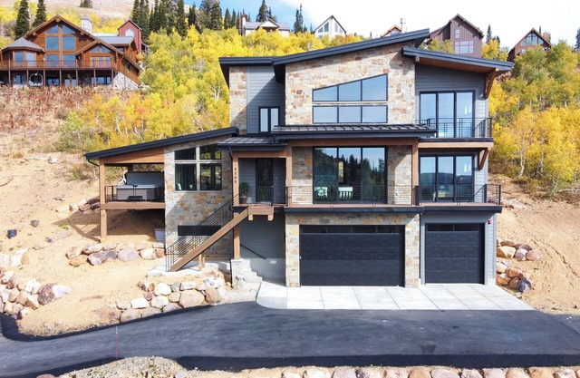 Luxury 5-Bedroom Home at Powder Mountain – Hot Tub, Stunning Views, & More